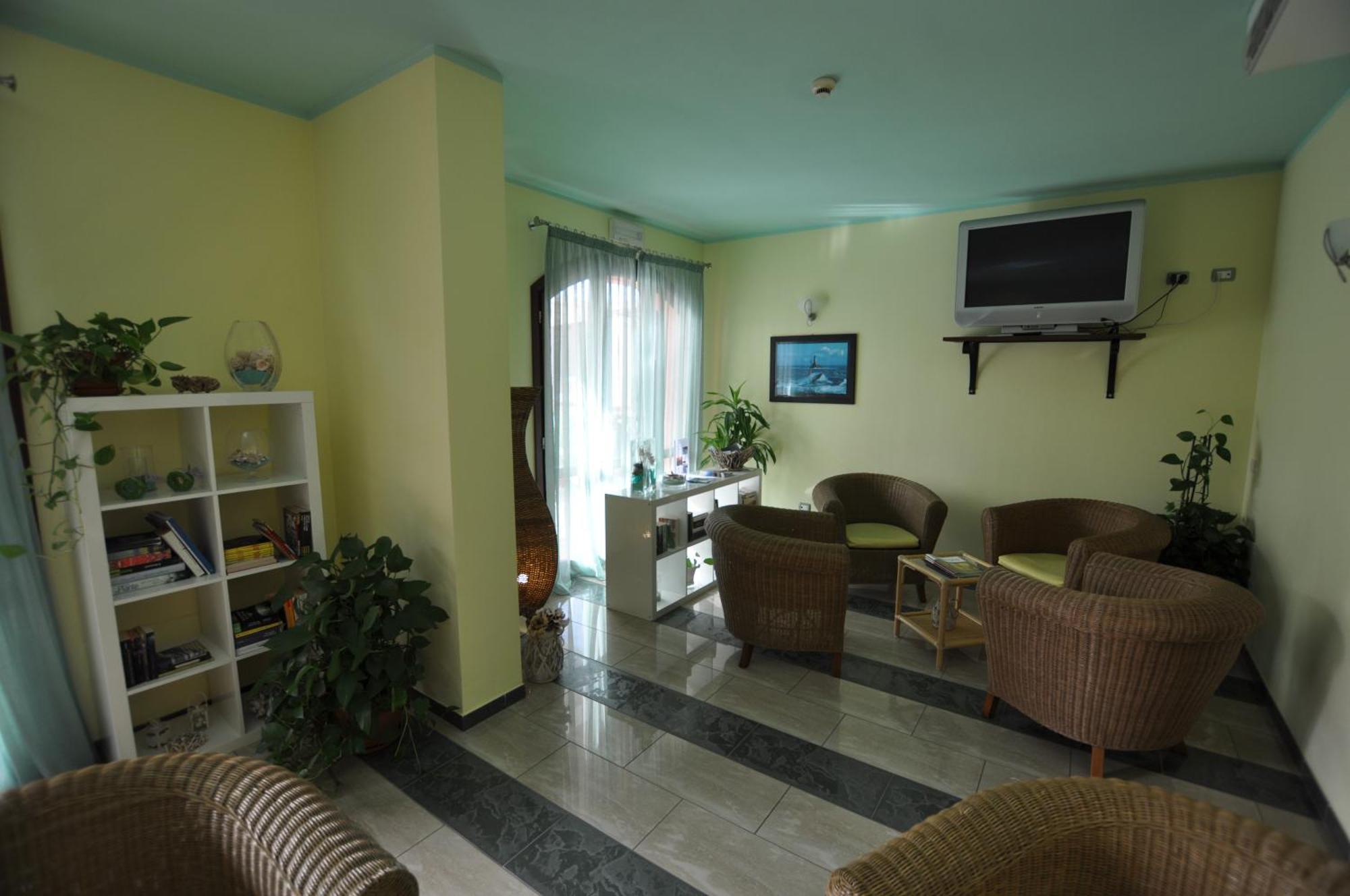 Hotel Mistral Marina di Campo Εξωτερικό φωτογραφία
