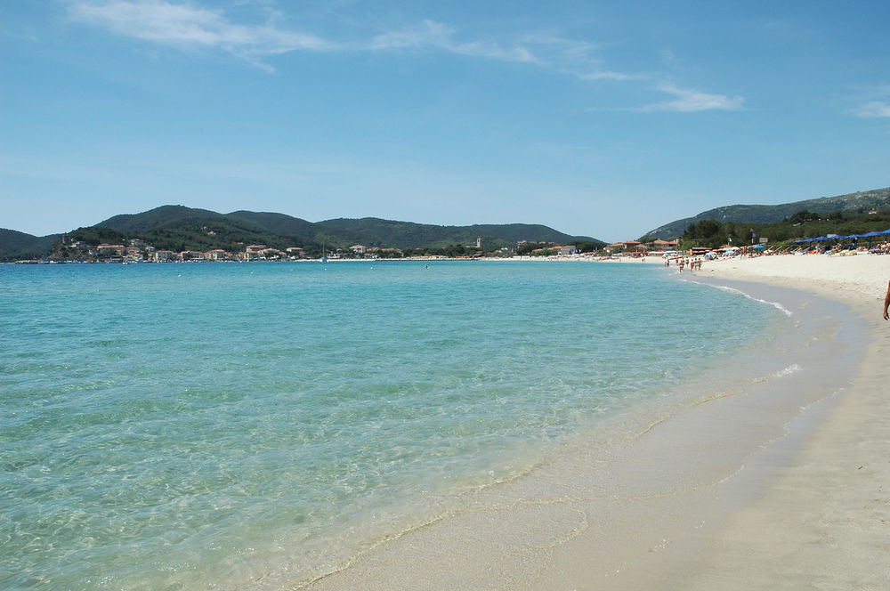 Hotel Mistral Marina di Campo Εξωτερικό φωτογραφία