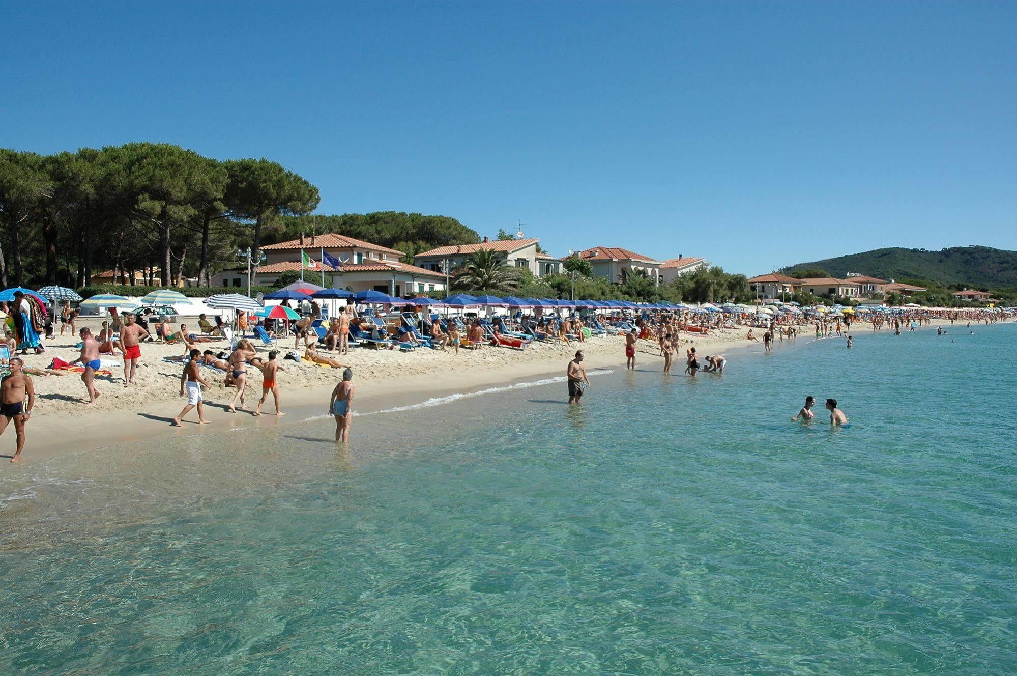 Hotel Mistral Marina di Campo Εξωτερικό φωτογραφία