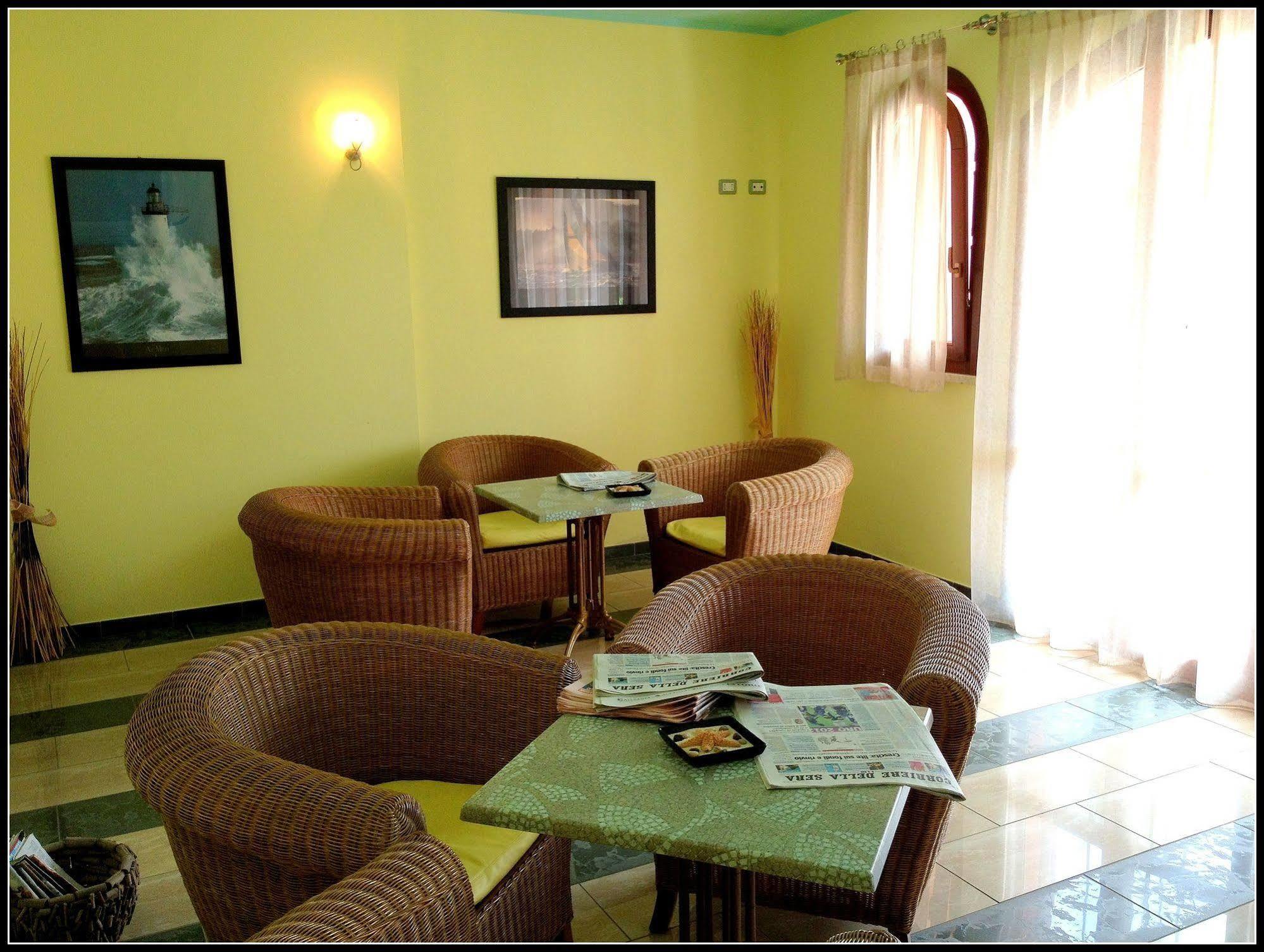 Hotel Mistral Marina di Campo Εξωτερικό φωτογραφία